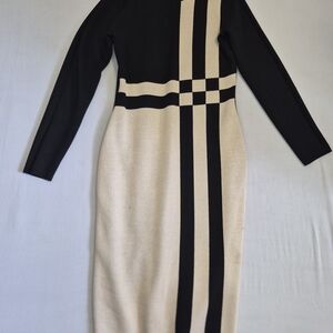 Black and Cream Long-Sleeve Knit Midi Dress